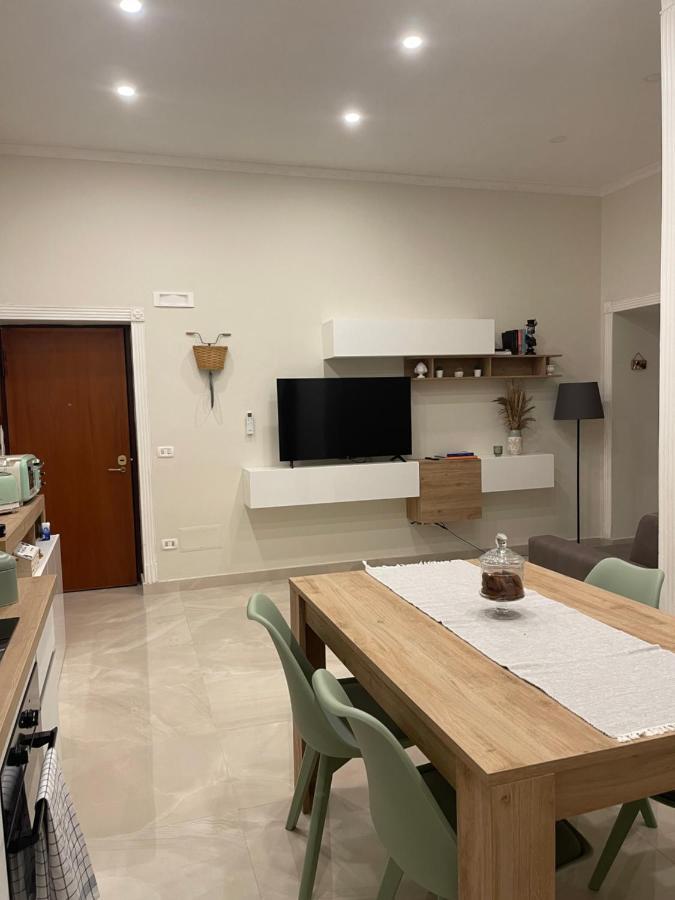 Miracles On 32Th Street Apartman Nápoly Kültér fotó