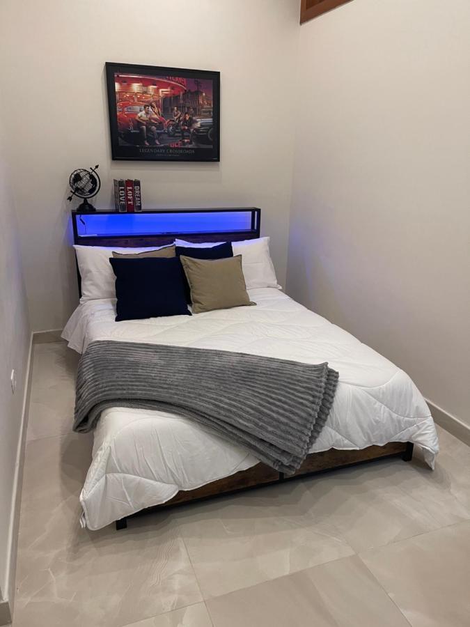 Miracles On 32Th Street Apartman Nápoly Kültér fotó