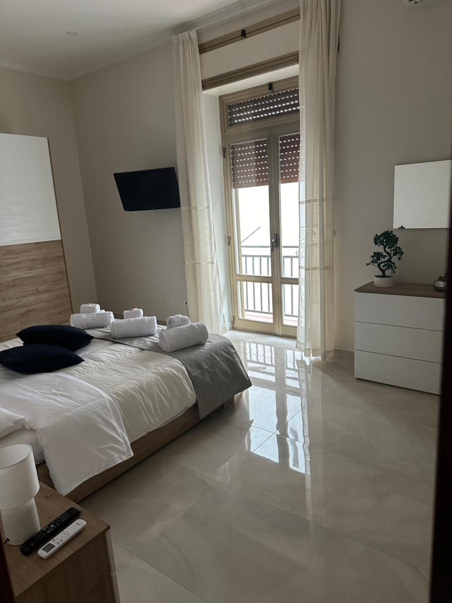 Miracles On 32Th Street Apartman Nápoly Kültér fotó